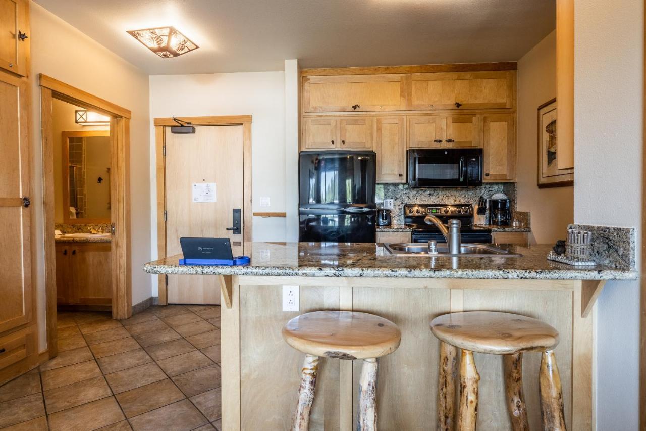 Juniper Springs Lodge #413 - Luxury Ski In Ski Out! 2 Bedroom Mammoth Lakes Extérieur photo