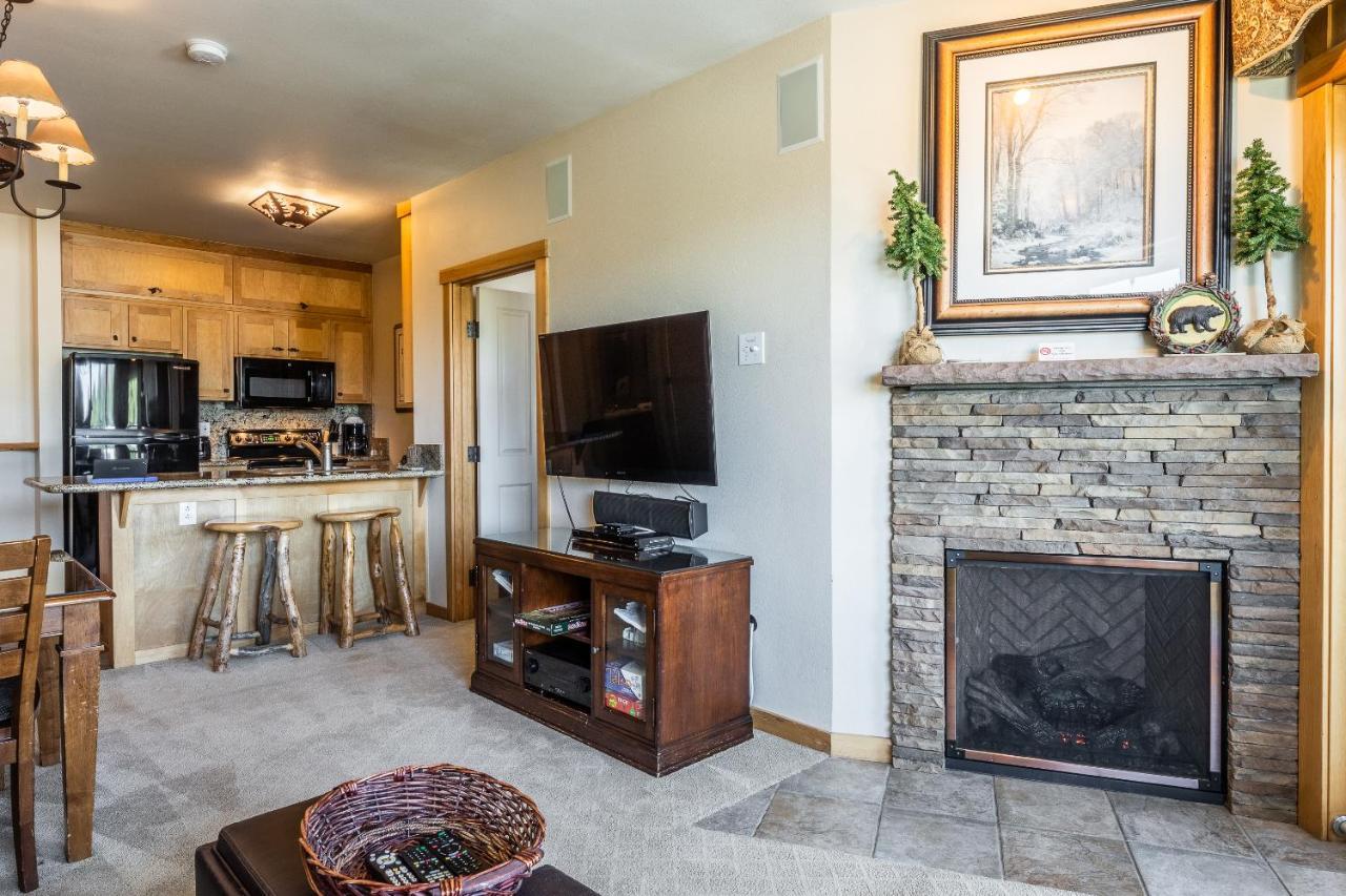 Juniper Springs Lodge #413 - Luxury Ski In Ski Out! 2 Bedroom Mammoth Lakes Extérieur photo